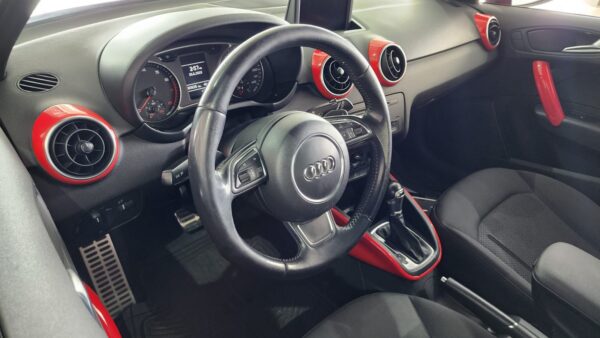 AUDI A1 RED EDITION 2015_5