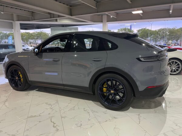 WhatsApp Image 2023-12-01 at 6.05.40 PM