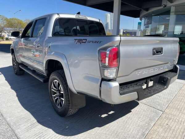 WhatsApp Image 2024-11-28 at 12.09.43 PM